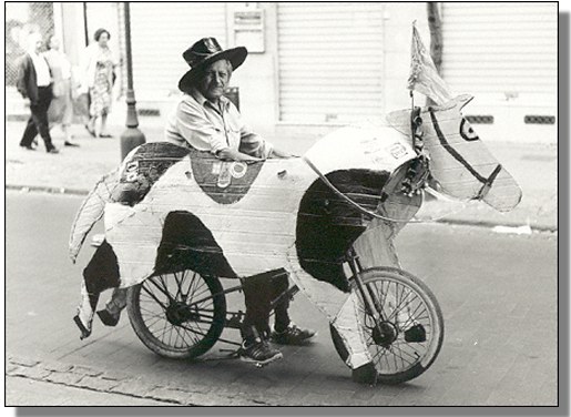 Original auf Fahrrad / Character on Bicycle